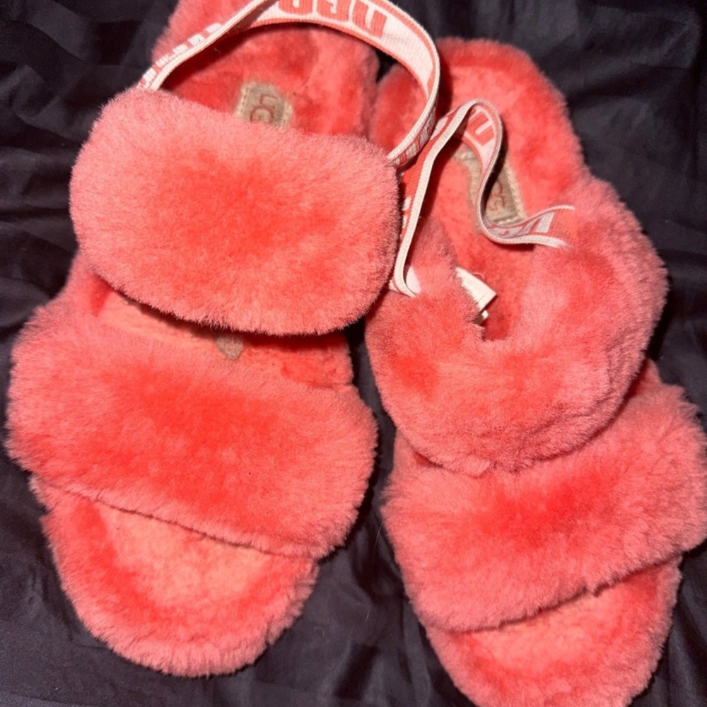 UGG Pink Sandals with Plush Straps and Open-Toe Design